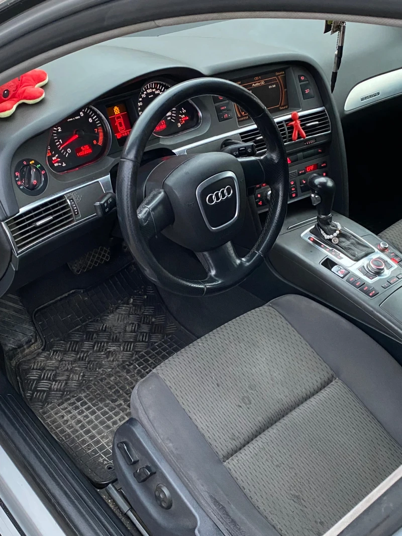 Audi A6 3200, снимка 9 - Автомобили и джипове - 48004844