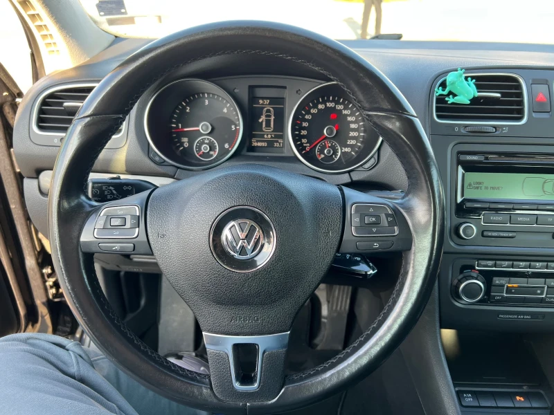 VW Golf, снимка 7 - Автомобили и джипове - 48353222