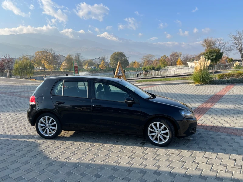 VW Golf, снимка 2 - Автомобили и джипове - 48353222