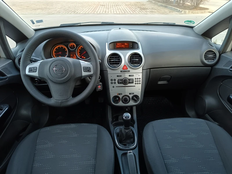 Opel Corsa Evro 5 Facelift, снимка 8 - Автомобили и джипове - 48394780