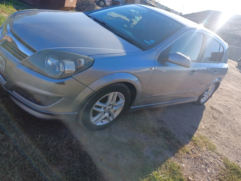 Opel Astra, снимка 3 - Автомобили и джипове - 48976680