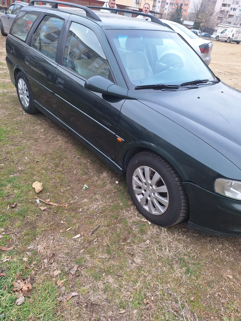 Opel Vectra, снимка 2 - Автомобили и джипове - 49342347