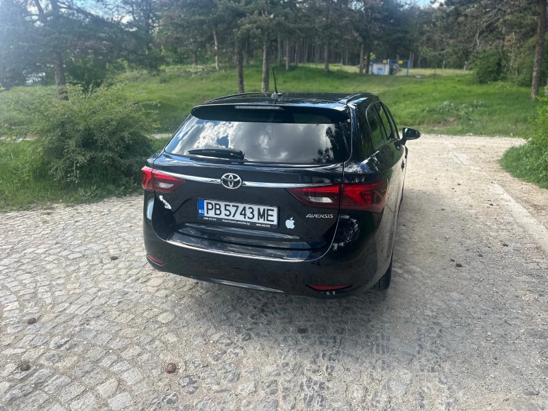 Toyota Avensis 2.0 D4D, снимка 11 - Автомобили и джипове - 50129419