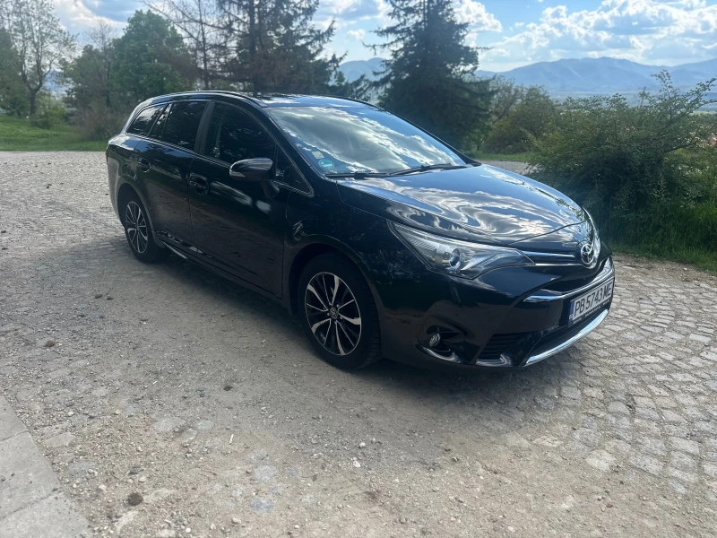 Toyota Avensis 2.0 D4D, снимка 3 - Автомобили и джипове - 50129419