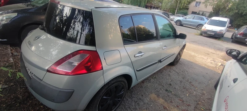 Renault Megane, снимка 4 - Автомобили и джипове - 51449766