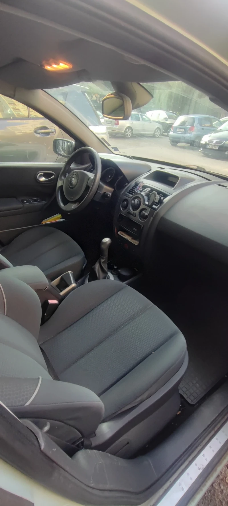 Renault Megane, снимка 5 - Автомобили и джипове - 51449766