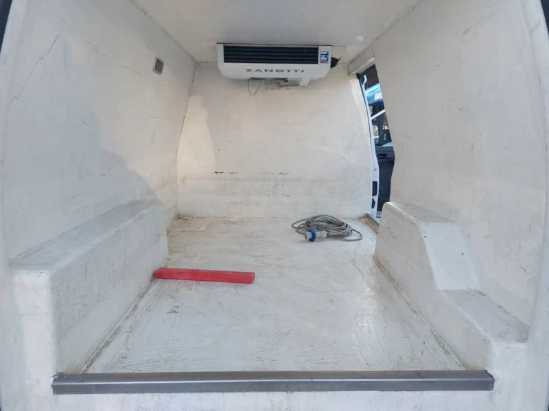 VW Caddy 1.6TDI* ХЛАДИЛЕН* -20C* 36м. х 510лв.* , снимка 9 - Автомобили и джипове - 52275436