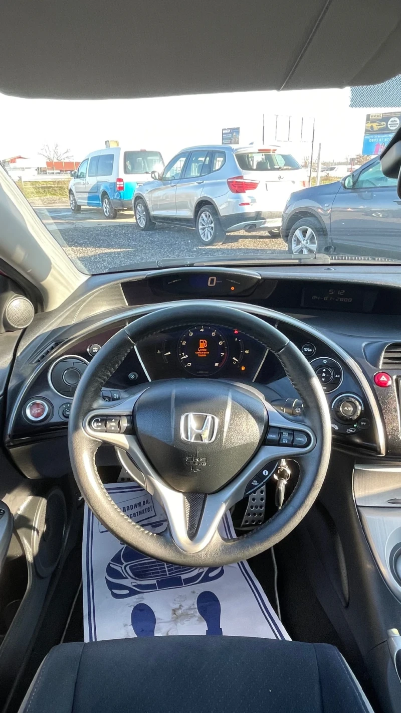 Honda Civic 1.8i 140к.с., снимка 9 - Автомобили и джипове - 52695851