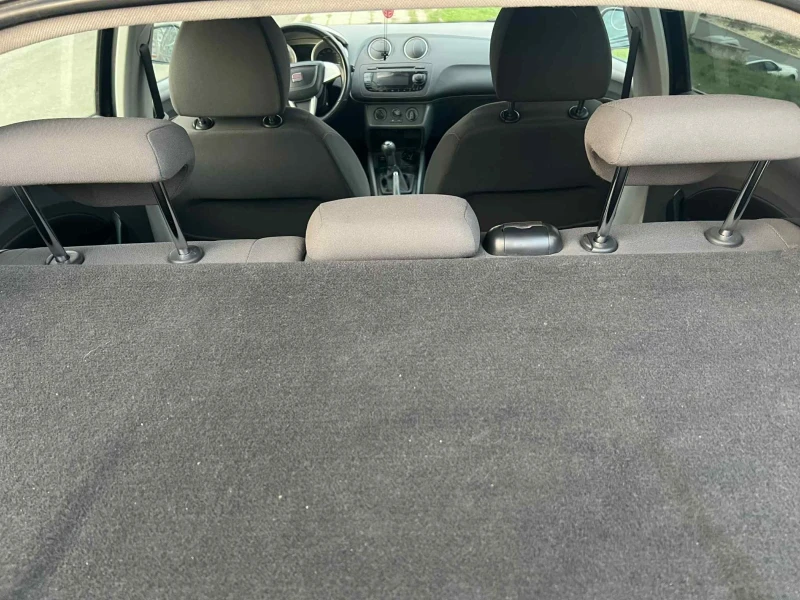 Seat Ibiza, снимка 9 - Автомобили и джипове - 52774601