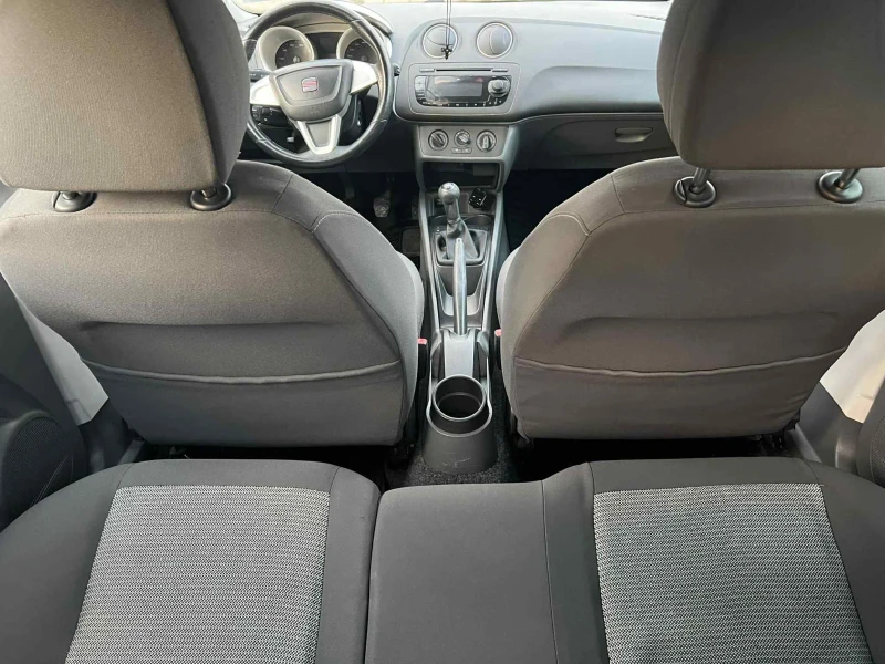 Seat Ibiza, снимка 6 - Автомобили и джипове - 52774601