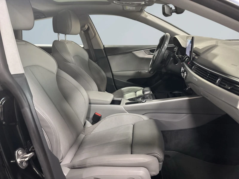 Audi A5 * АВТО КРЕДИТ* ЦЕНА ДО БГ * СЕРВИЗНА ИСТОРИЯ * , снимка 9 - Автомобили и джипове - 52829836