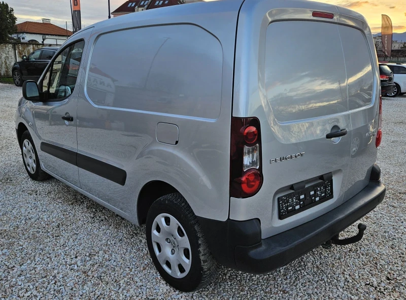 Peugeot Partner 1.6 E-HDI , снимка 5 - Автомобили и джипове - 53100363