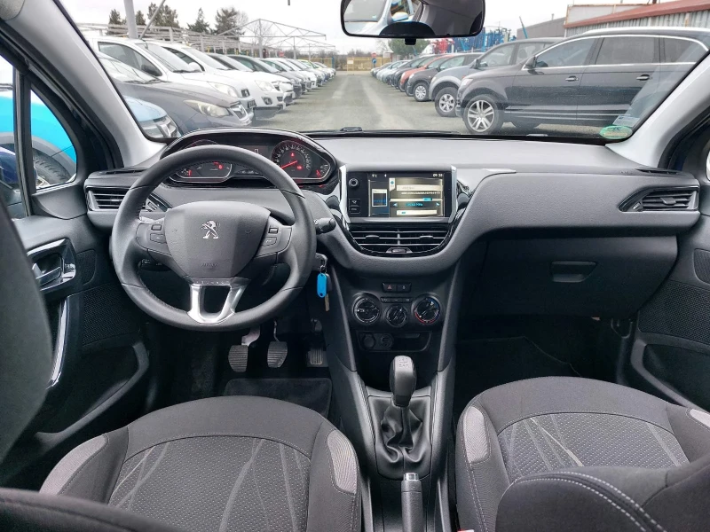 Peugeot 208 1.4Hdi, снимка 9 - Автомобили и джипове - 53292102