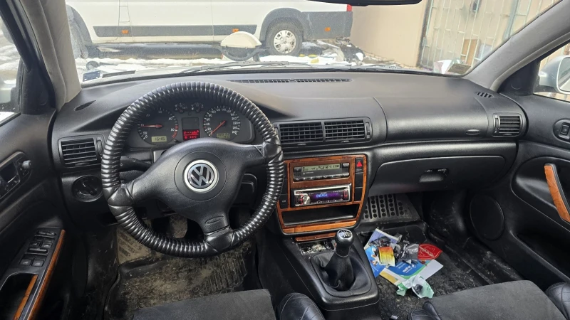 VW Passat 1.9 tdi Hi line 116 к.с p d кожа клима, снимка 14 - Автомобили и джипове - 53356103