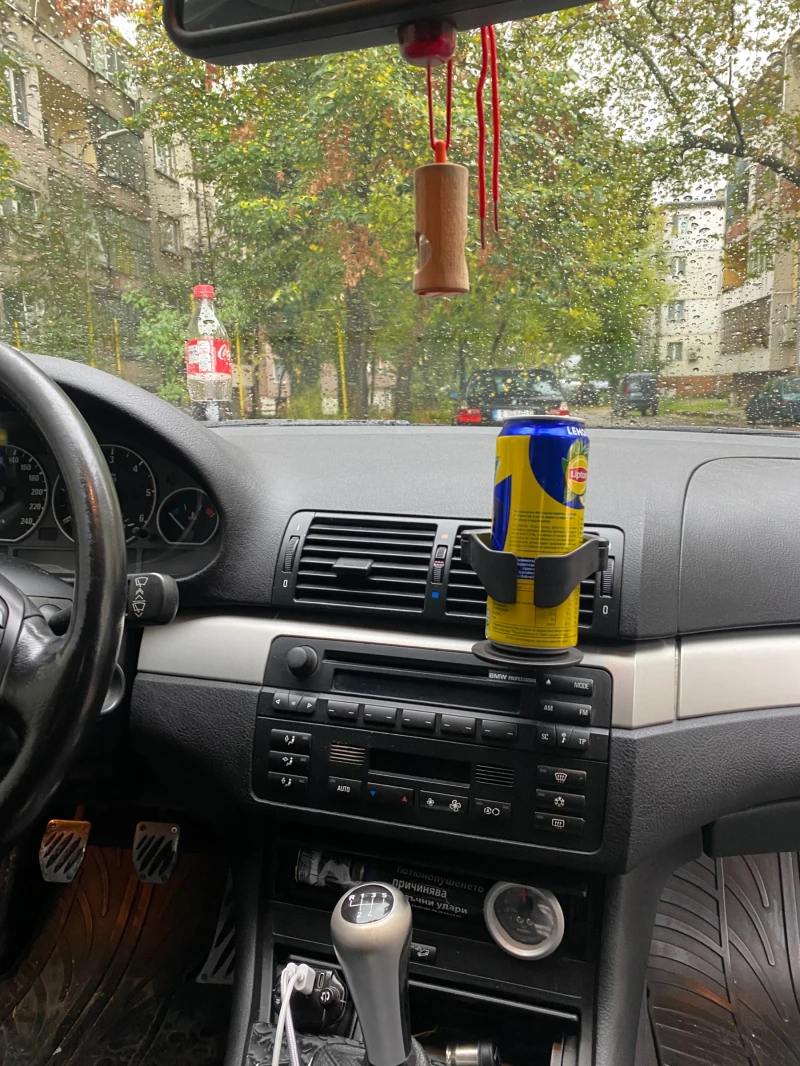 BMW 330, снимка 5 - Автомобили и джипове - 53451088