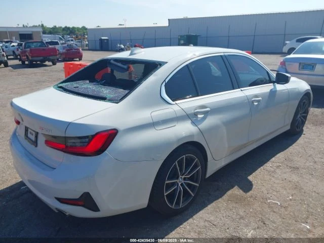 BMW 330 I/ ГРАДУШКА - изображение 4