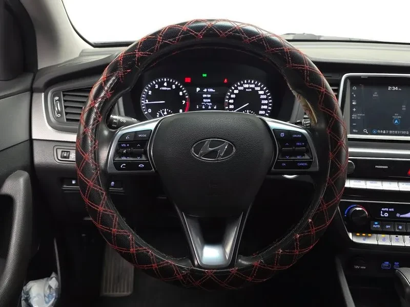 Hyundai Sonata New Rise 2.0 Smart, снимка 13 - Автомобили и джипове - 55277876