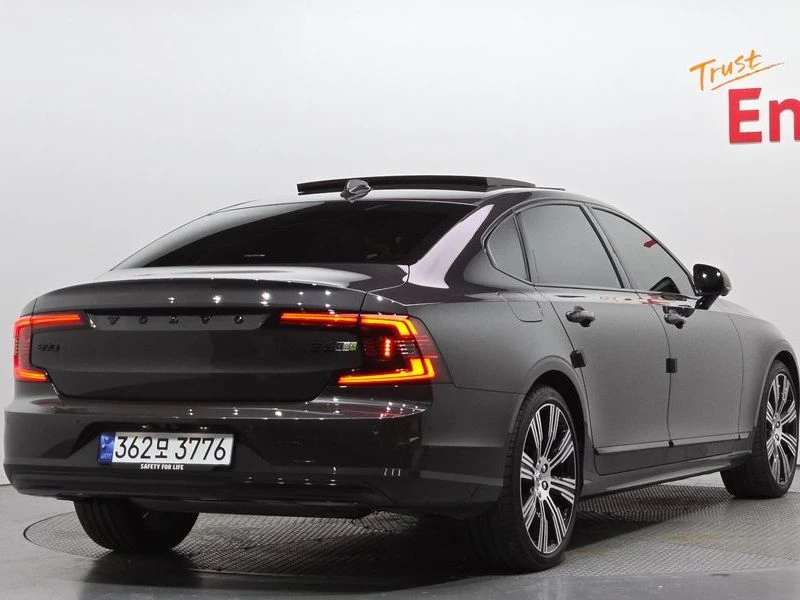 Volvo S90 2.0 Automatic, снимка 2 - Автомобили и джипове - 55975577
