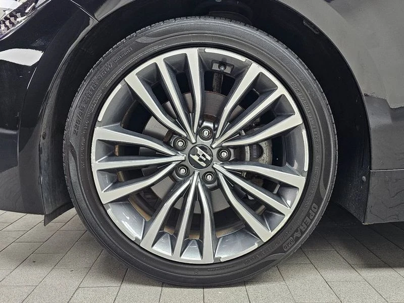 Kia Stinger 2.0 Turbo 2WD| 255к.с., снимка 4 - Автомобили и джипове - 56170113