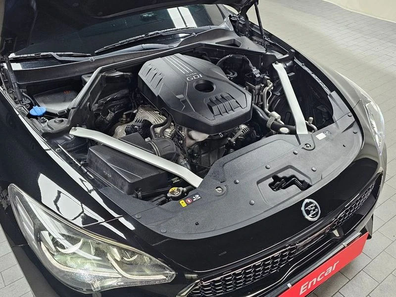 Kia Stinger 2.0 Turbo 2WD| 255к.с., снимка 5 - Автомобили и джипове - 56170113