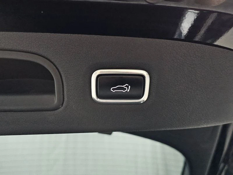 Kia Stinger 2.0 Turbo 2WD| 255к.с., снимка 14 - Автомобили и джипове - 56170113