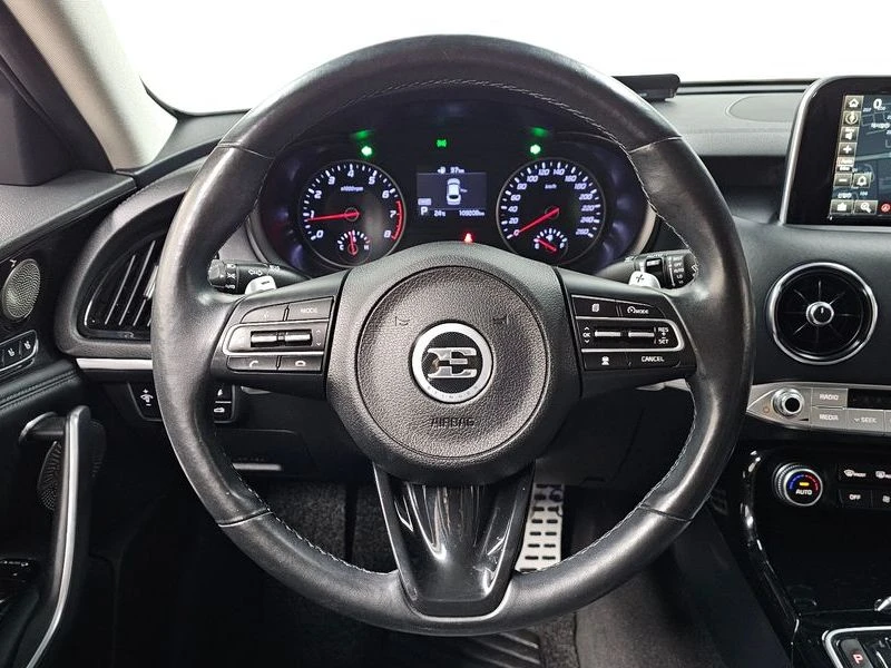 Kia Stinger 2.0 Turbo 2WD| 255к.с., снимка 12 - Автомобили и джипове - 56170113