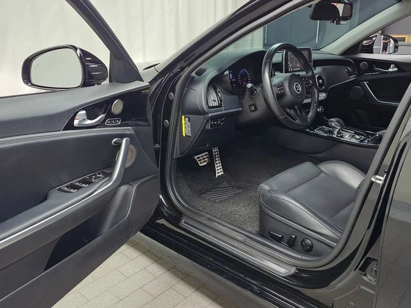 Kia Stinger 2.0 Turbo 2WD| 255к.с., снимка 9 - Автомобили и джипове - 56170113