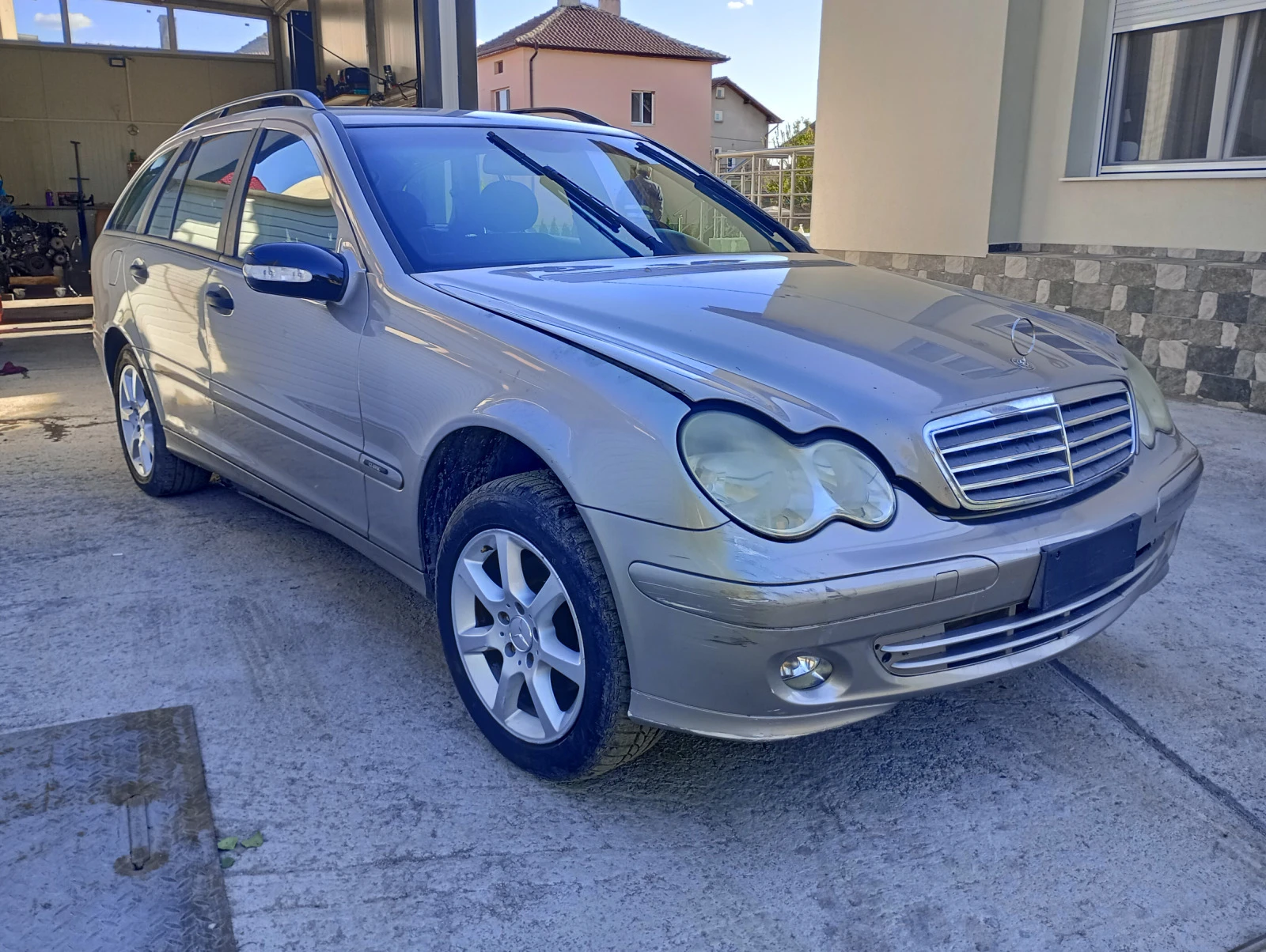 Mercedes-Benz C 220 2.2cdi
