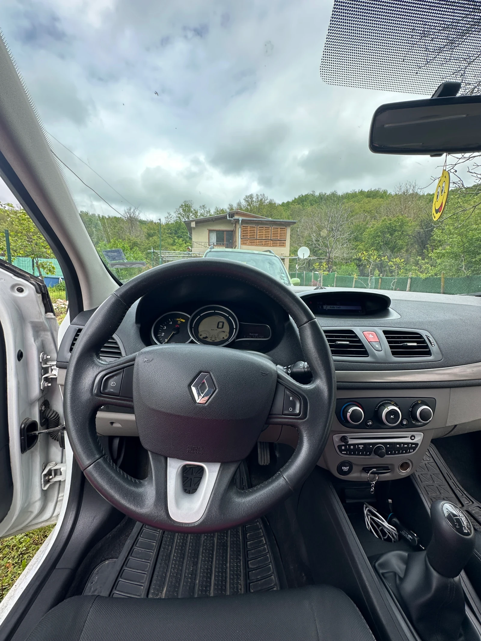 Renault Megane  - изображение 6