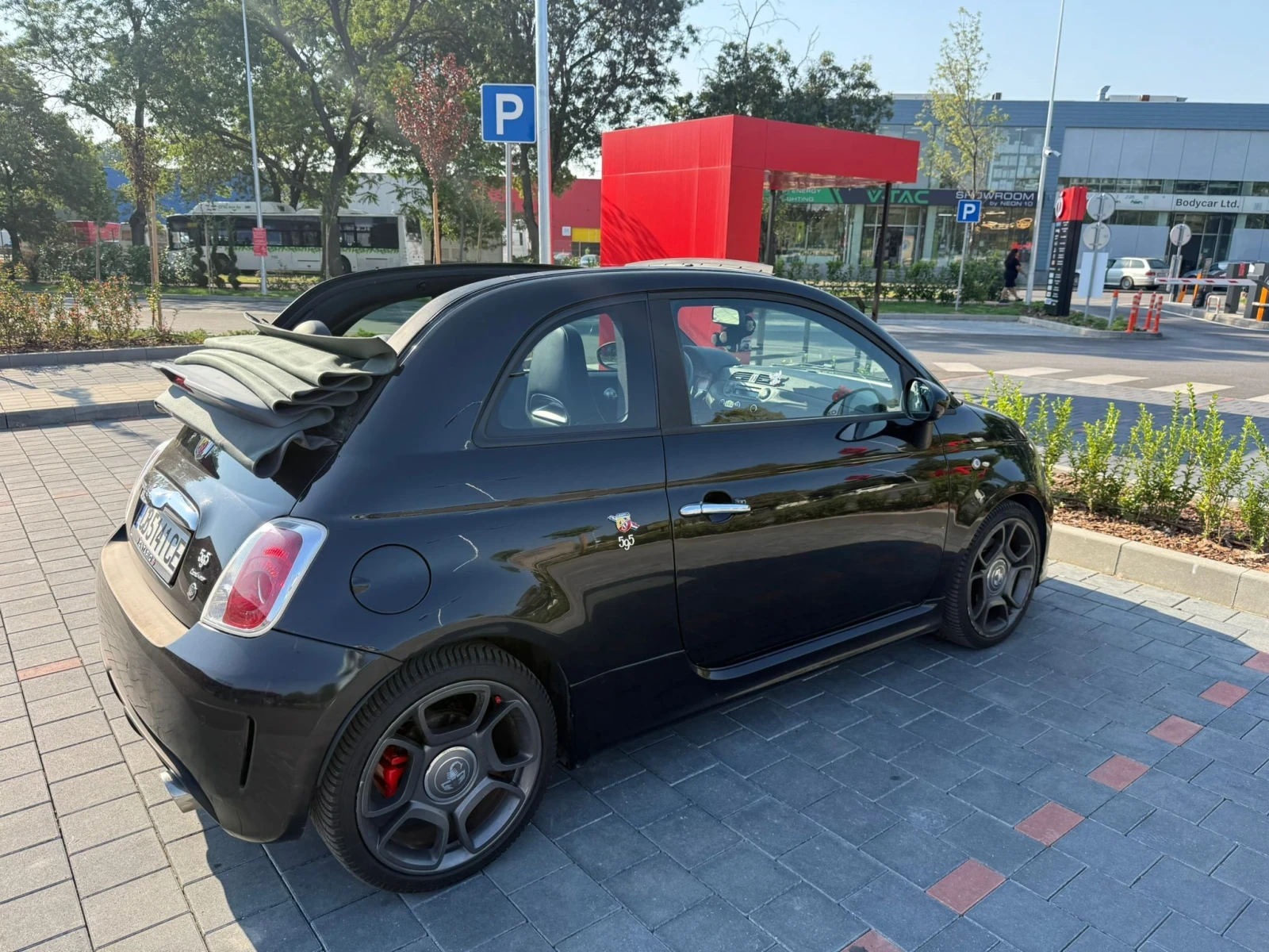 Fiat 500 ABARTH Cabrio Auto  - изображение 4