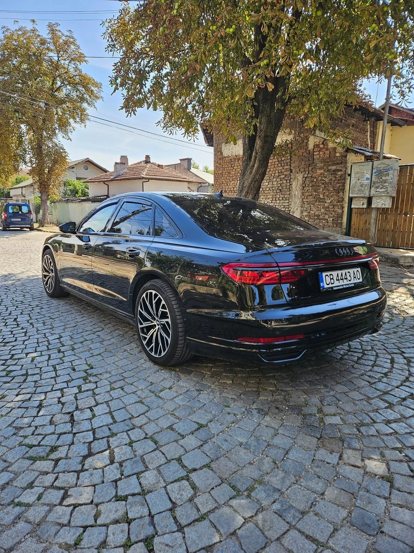 Audi A8  - изображение 4