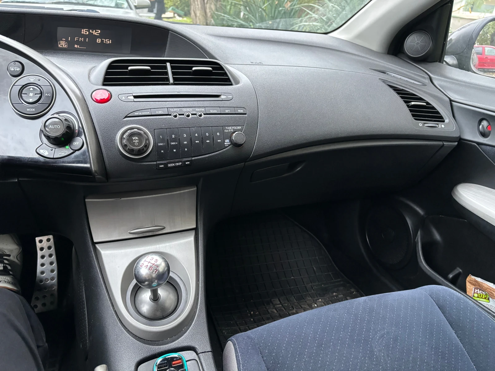 Honda Civic  - изображение 8