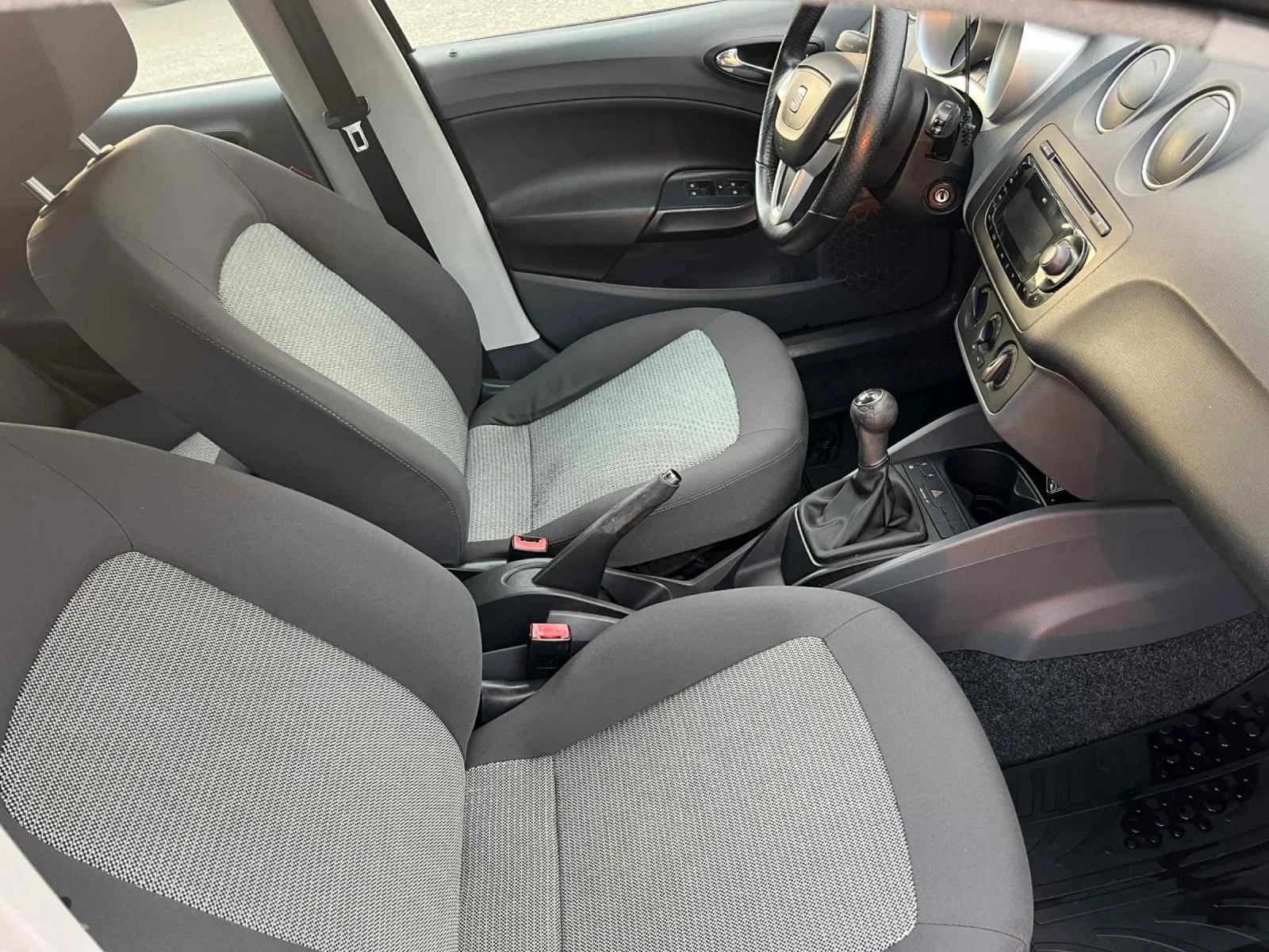 Seat Ibiza  - изображение 5