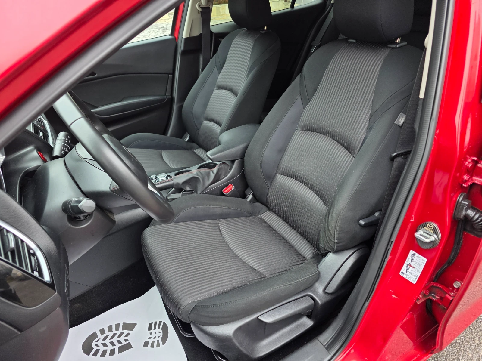 Mazda 3 2.2 Skayaktiv 150k.c UNIKAT EURO 5B  | Mobile.bg � ����������� 12