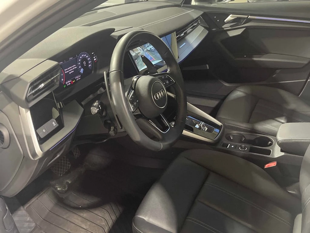 Audi A3 * Progressiv * CARFAX * Bang & Olufsen*  - изображение 5