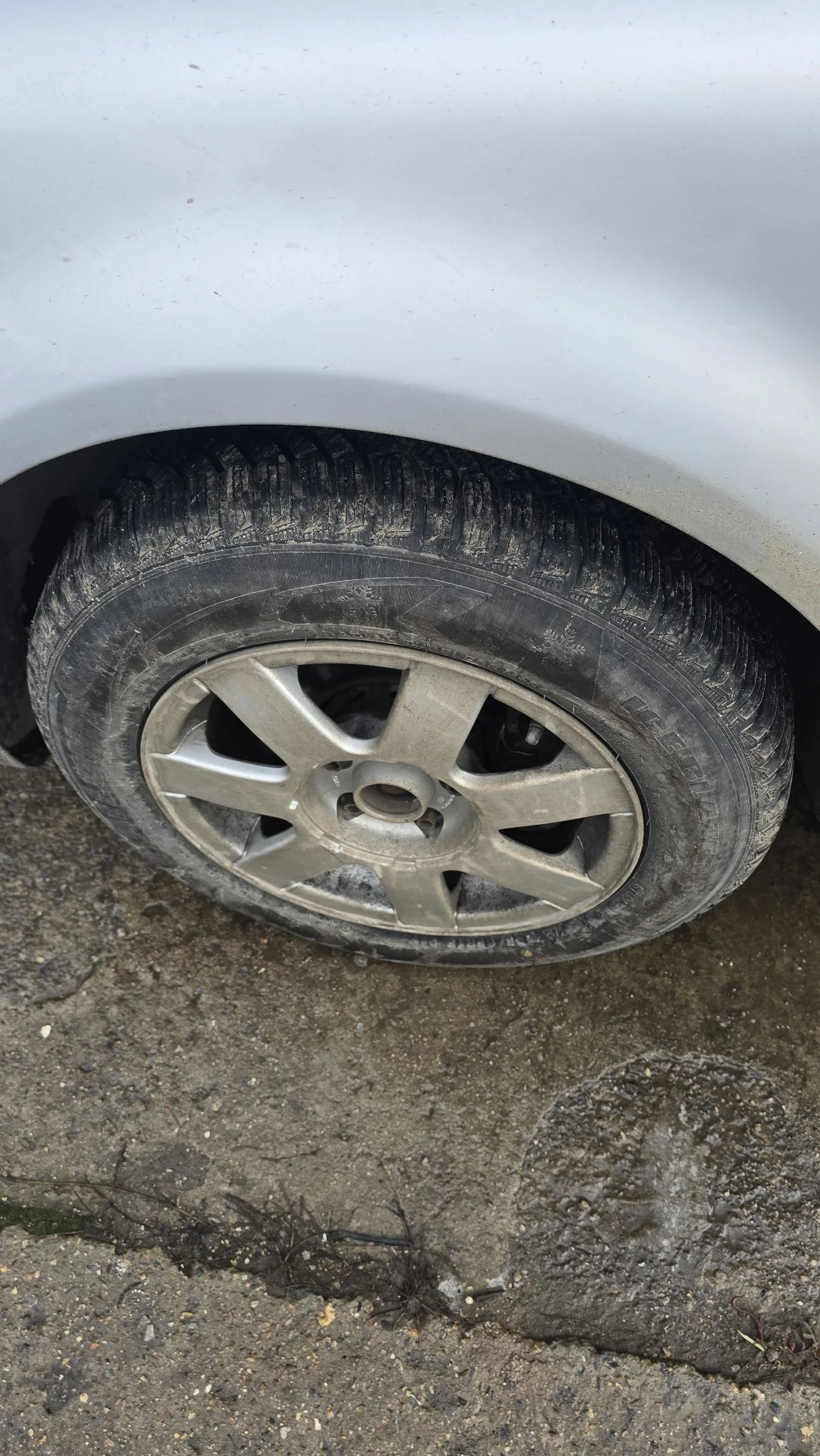 VW Passat 1.9 tdi Hi line 116 �.� p d ���� ����� | Mobile.bg � ����������� 15