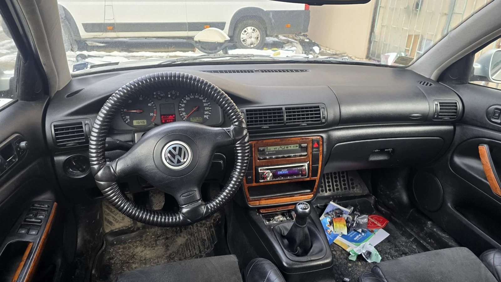 VW Passat 1.9 tdi Hi line 116 �.� p d ���� ����� | Mobile.bg � ����������� 14