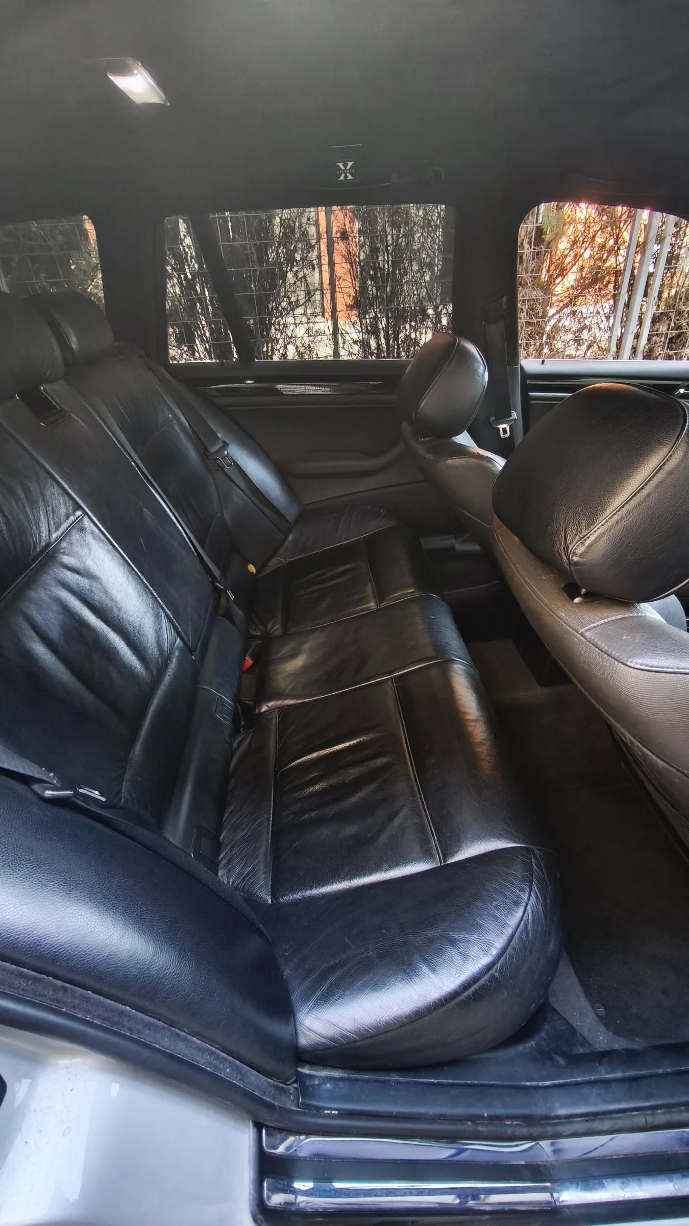 BMW 330, снимка 8 - Автомобили и джипове - 53798203