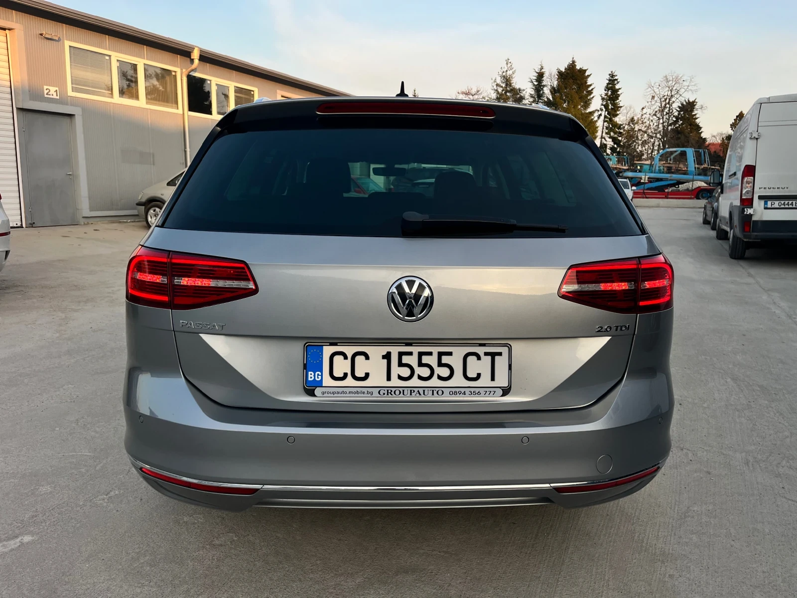 VW Passat 2, 0TDI-DIGITAL/FULL LED/КАМЕРА/КОЖА/ОБСЛУЖЕН/ТОП!, снимка 5 - Автомобили и джипове - 53841435