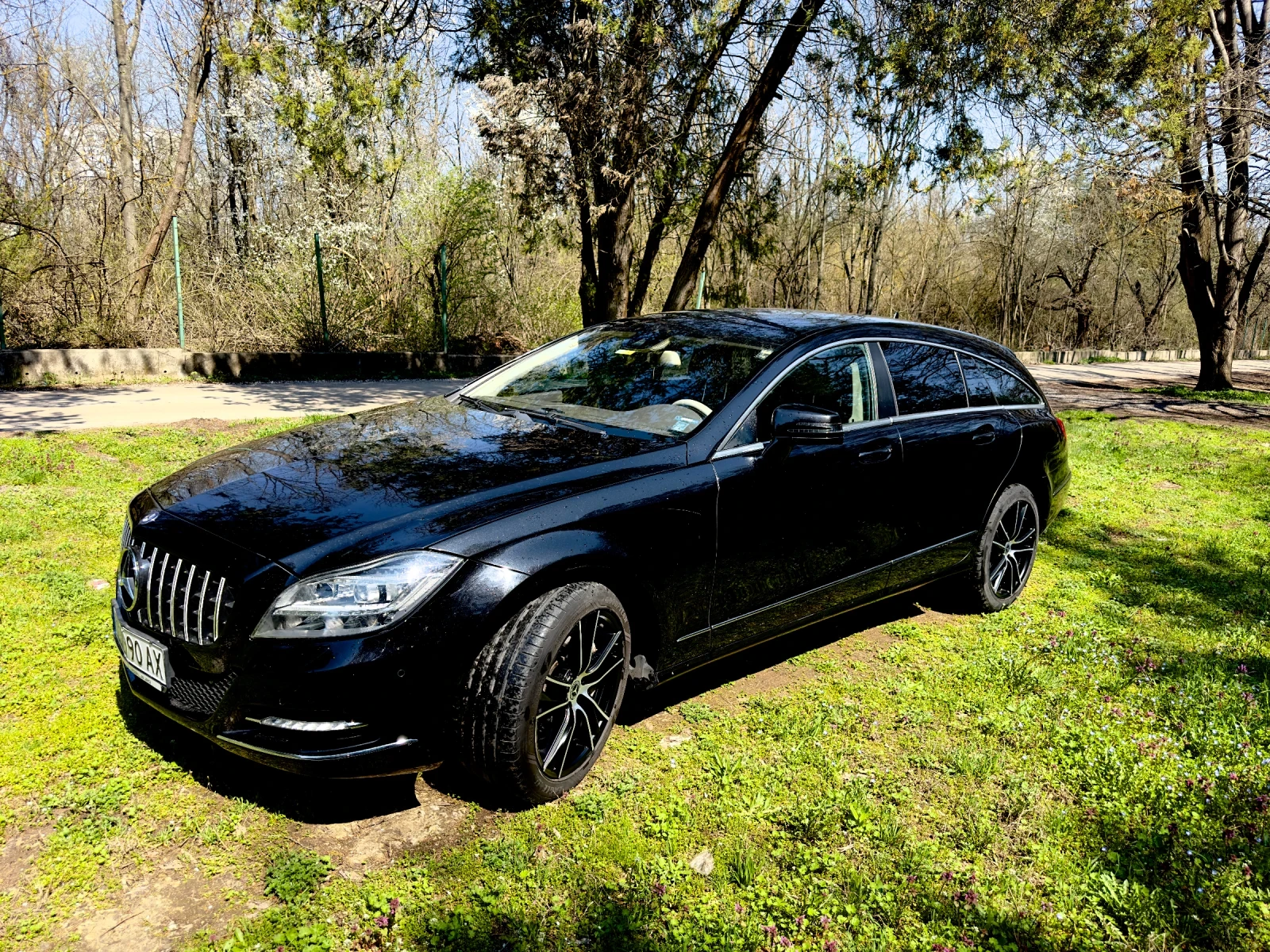 Mercedes-Benz CLS 350 350 CDI  4 MATIC, снимка 4 - Автомобили и джипове - 54102742