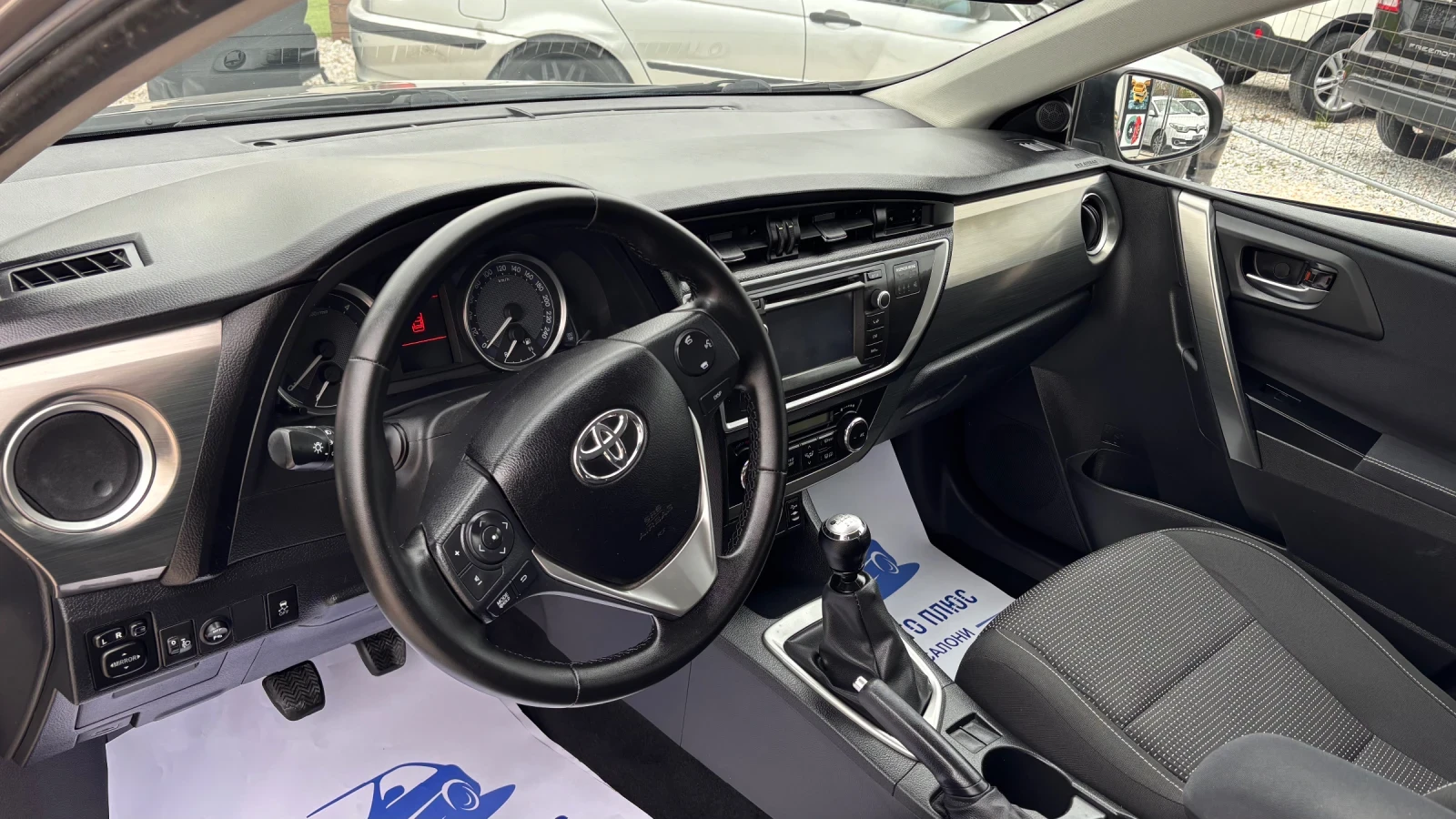 Toyota Auris Нов внос от Италия НАВИГАЦИЯ ПАРКТРОНИК КАМЕРА!!, снимка 6 - Автомобили и джипове - 54221267
