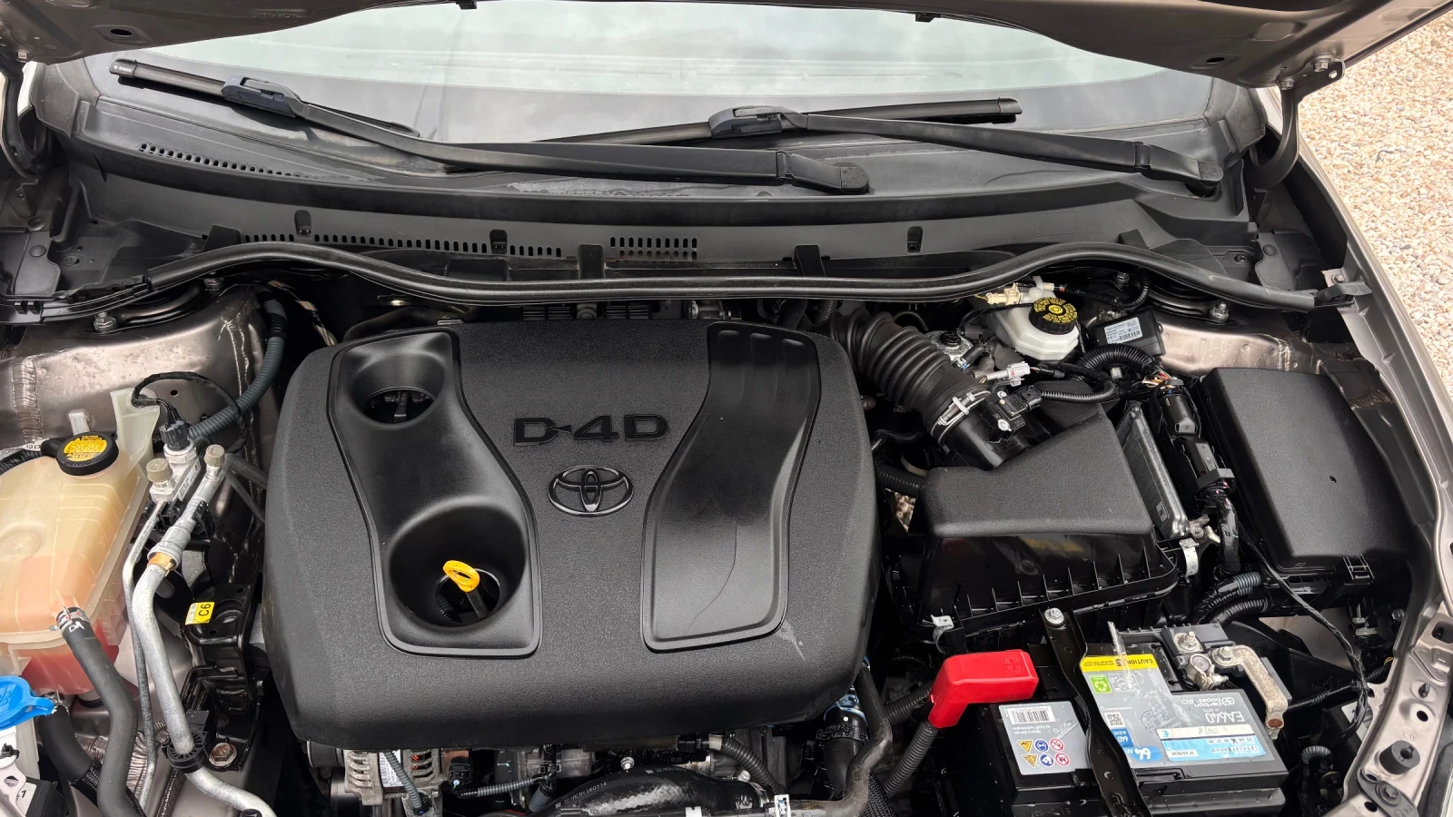 Toyota Auris Нов внос от Италия НАВИГАЦИЯ ПАРКТРОНИК КАМЕРА!!, снимка 11 - Автомобили и джипове - 54221267