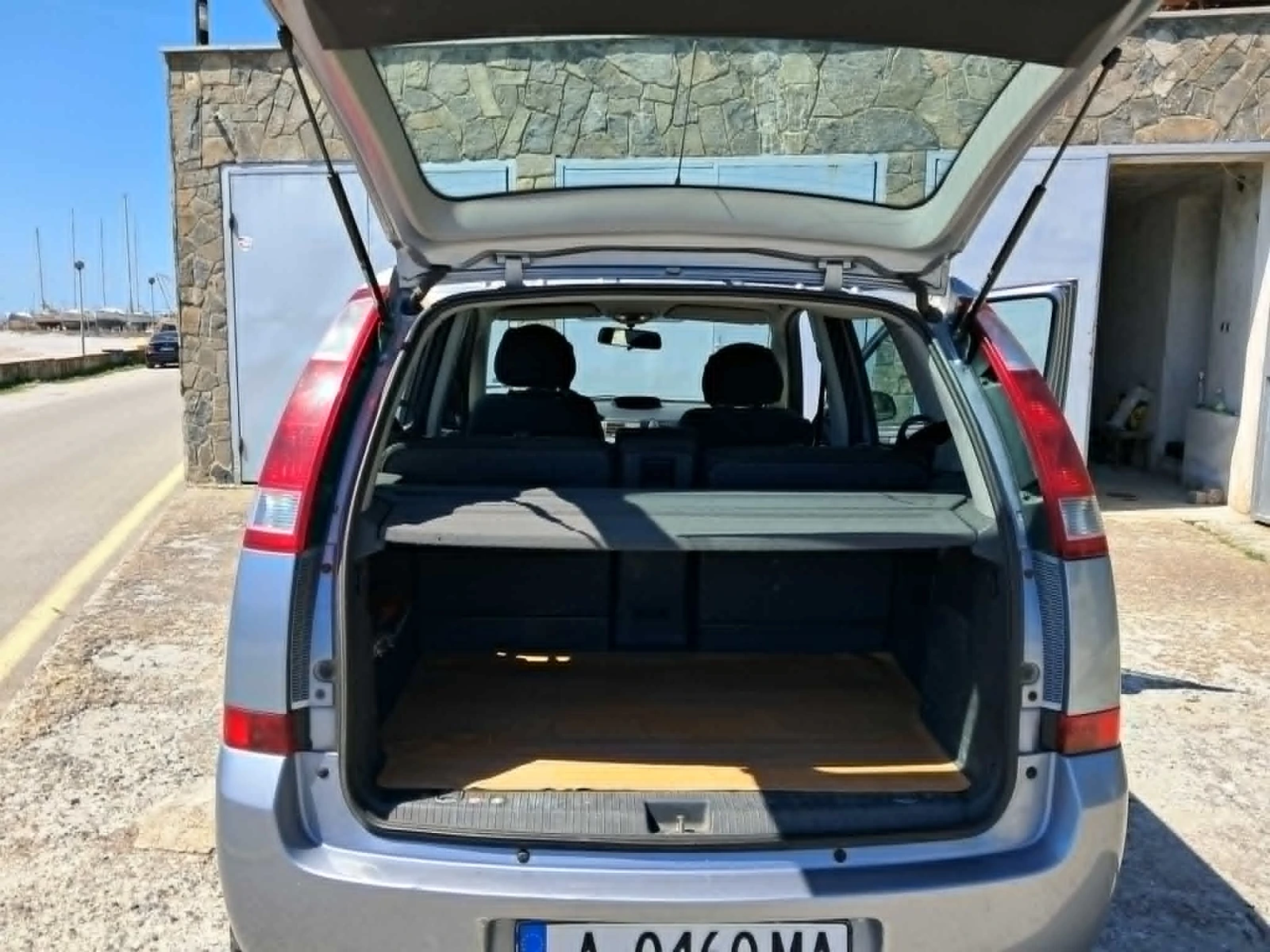 Opel Meriva, снимка 4 - Автомобили и джипове - 54595091