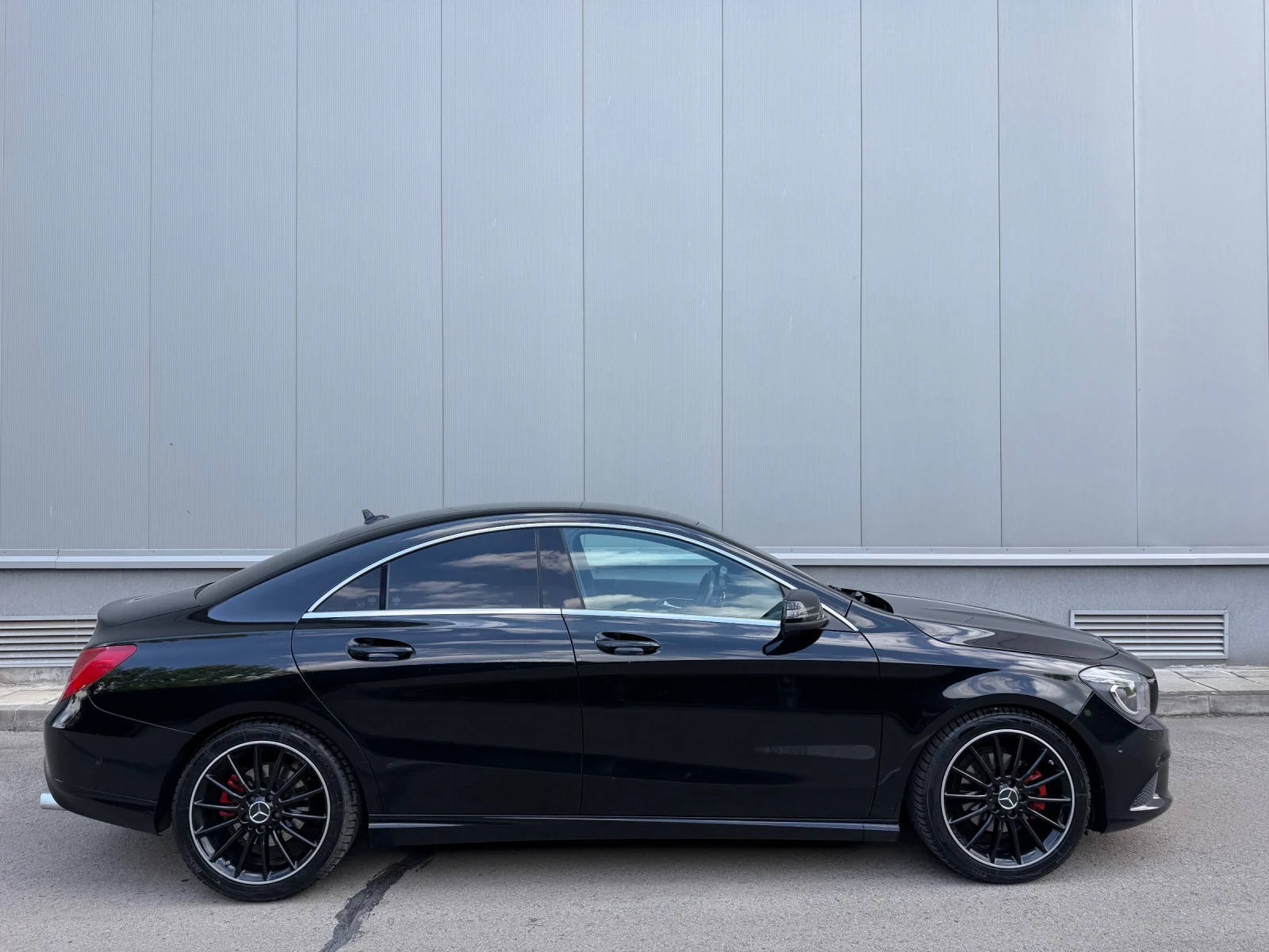 Mercedes-Benz CLA 220 CDI/CAMERA/AMG-LINE/ECO START/STOP, снимка 7 - Автомобили и джипове - 54617789
