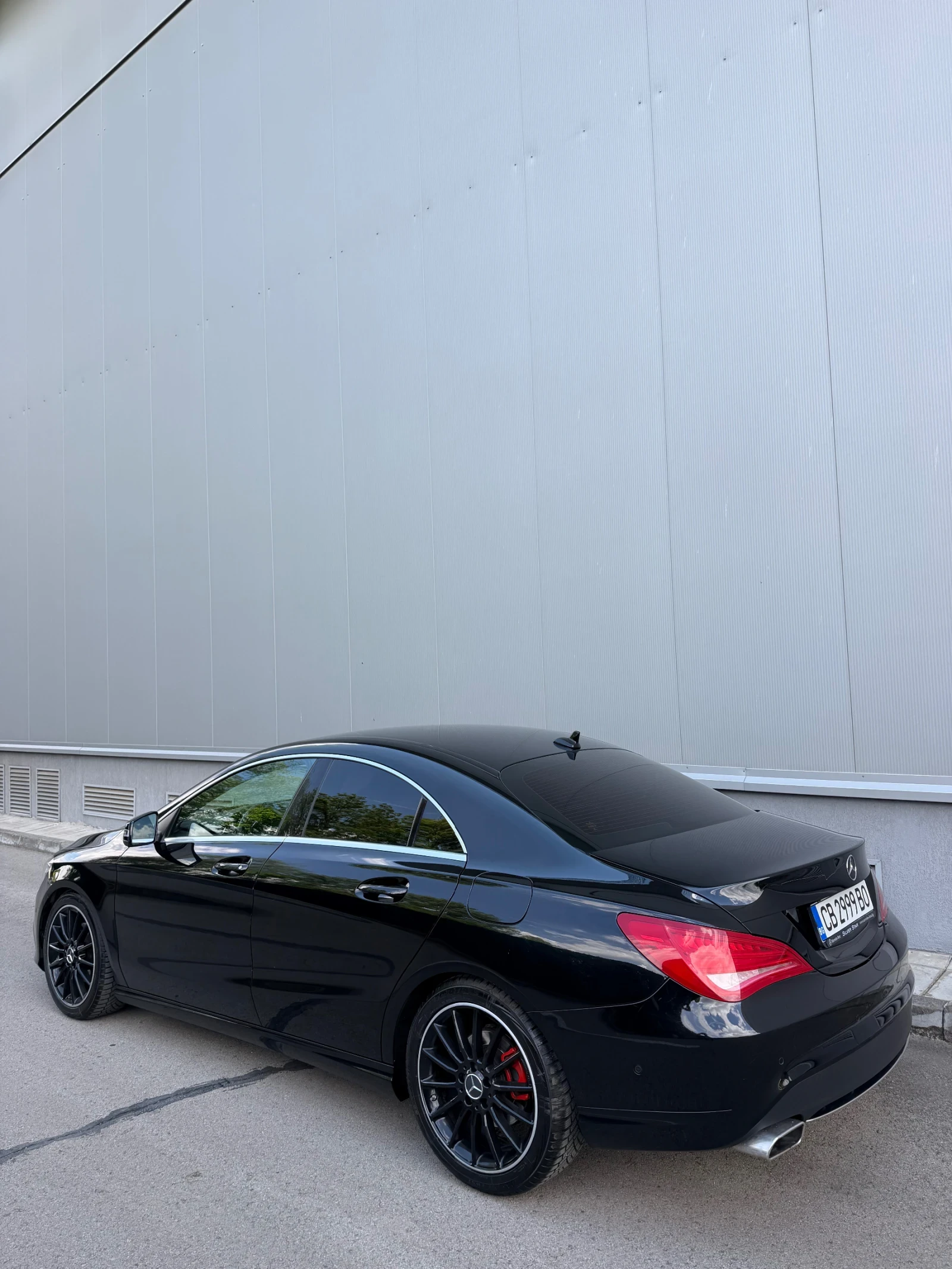 Mercedes-Benz CLA 220 CDI/CAMERA/AMG-LINE/ECO START/STOP, снимка 4 - Автомобили и джипове - 54617789