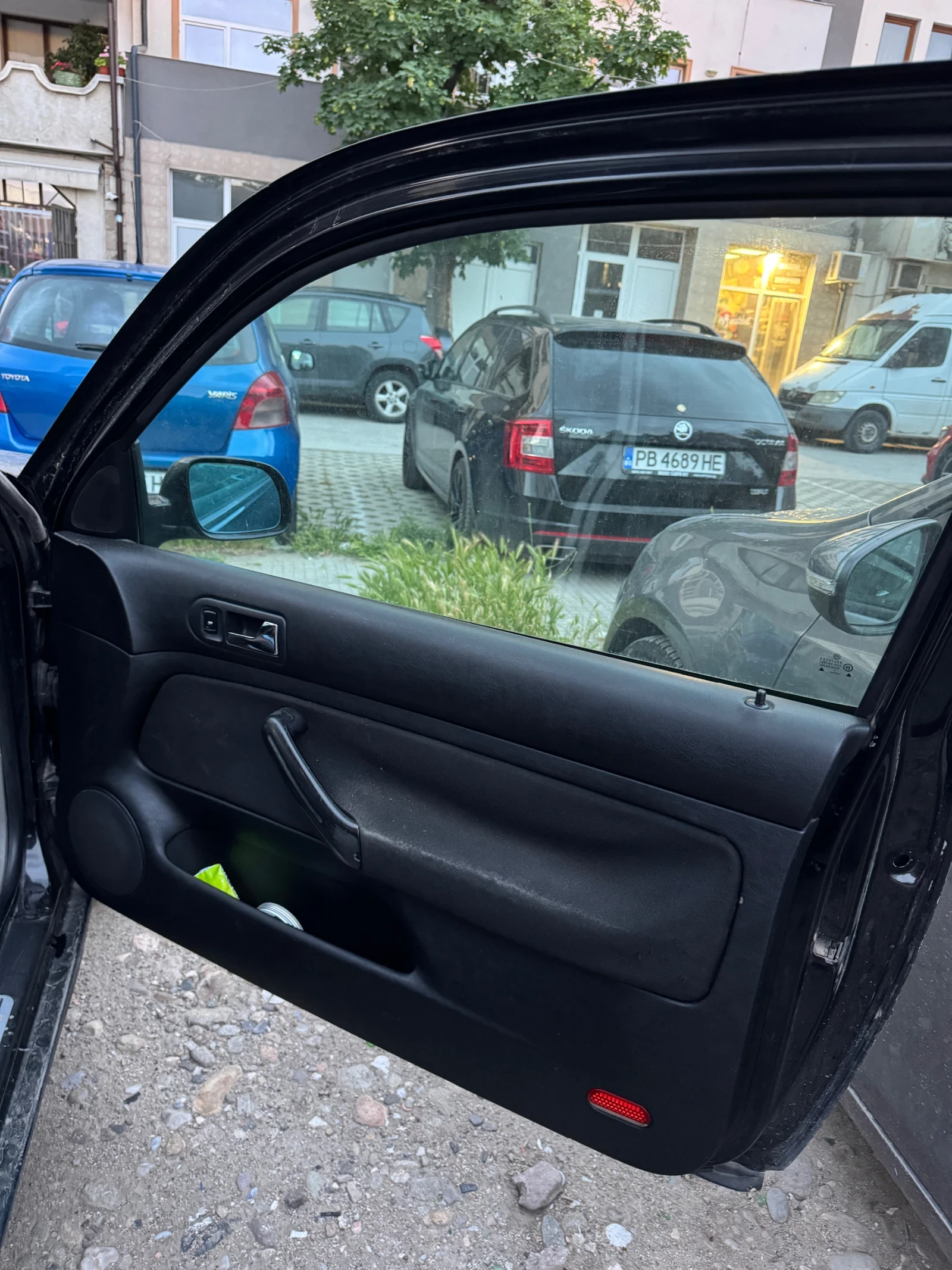 VW Golf 2.0, снимка 6 - Автомобили и джипове - 54742933