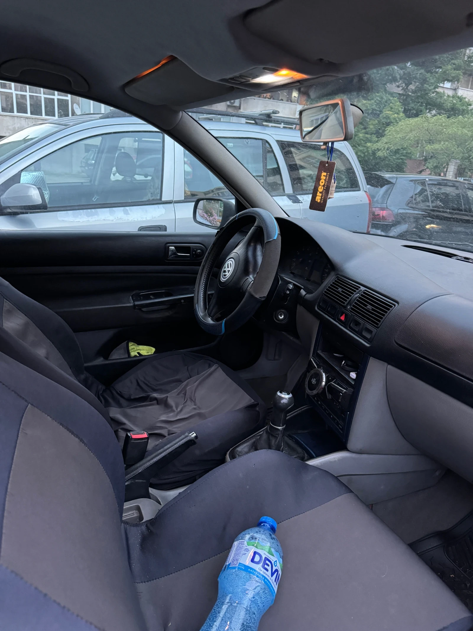 VW Golf 2.0, снимка 7 - Автомобили и джипове - 54742933