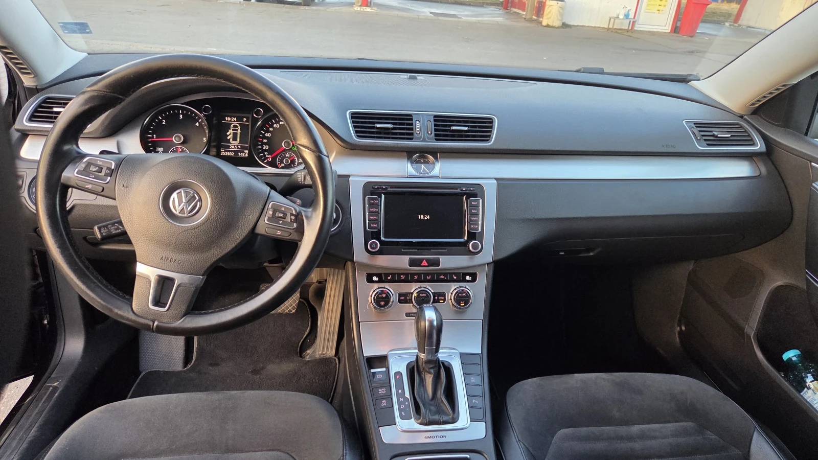 VW Passat, снимка 5 - Автомобили и джипове - 55386924