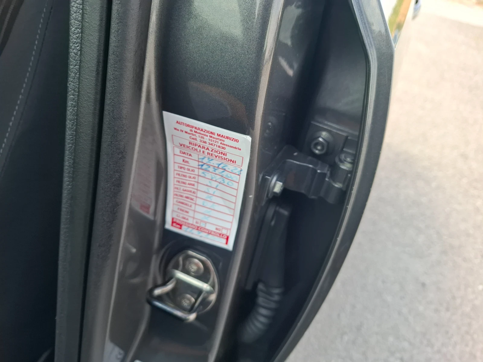 VW Polo 1, 4 бензин-Автоматик, снимка 15 - Автомобили и джипове - 55402159