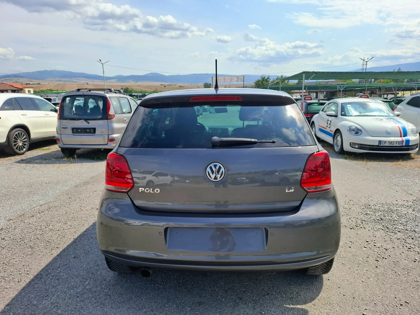 VW Polo 1, 4 бензин-Автоматик, снимка 6 - Автомобили и джипове - 55402159